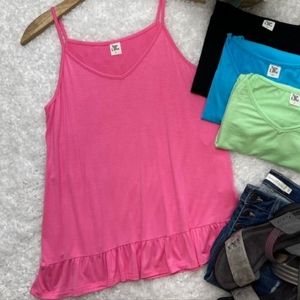 NWT Sew in Love brand ruffled tank size 1XL pink
